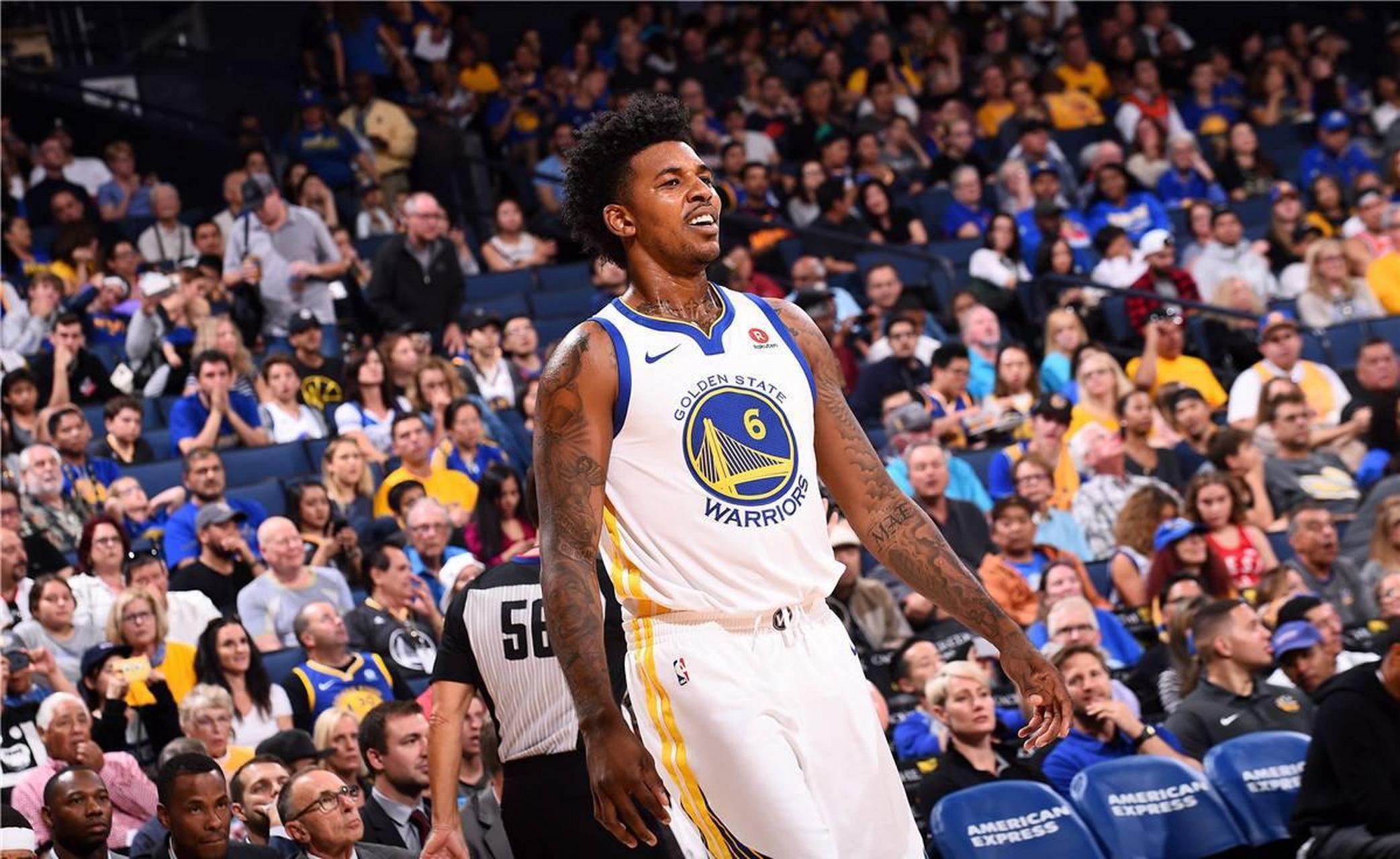 一个合格框 一个合格框