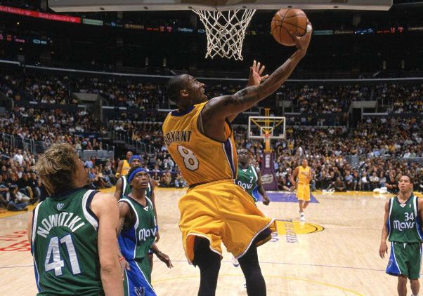 教练席在连 教练席在连